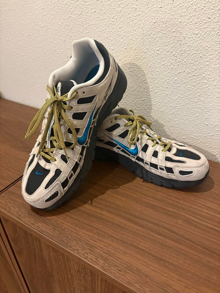 Nike P6000 Lichtgrijs / Petrol / Zwart EU46, Ophalen of Verzenden, Zo goed als nieuw, Overige kleuren, Sneakers of Gympen