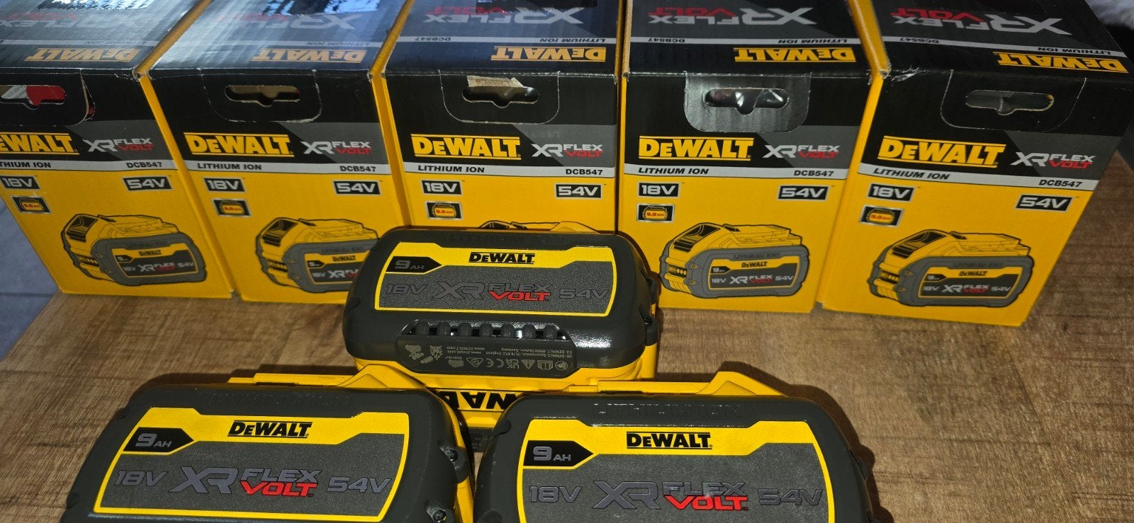 Dewalt dcb547 flexvolt 18/54v 9ah accu topstaat 2025, Ophalen of Verzenden, Zo goed als nieuw