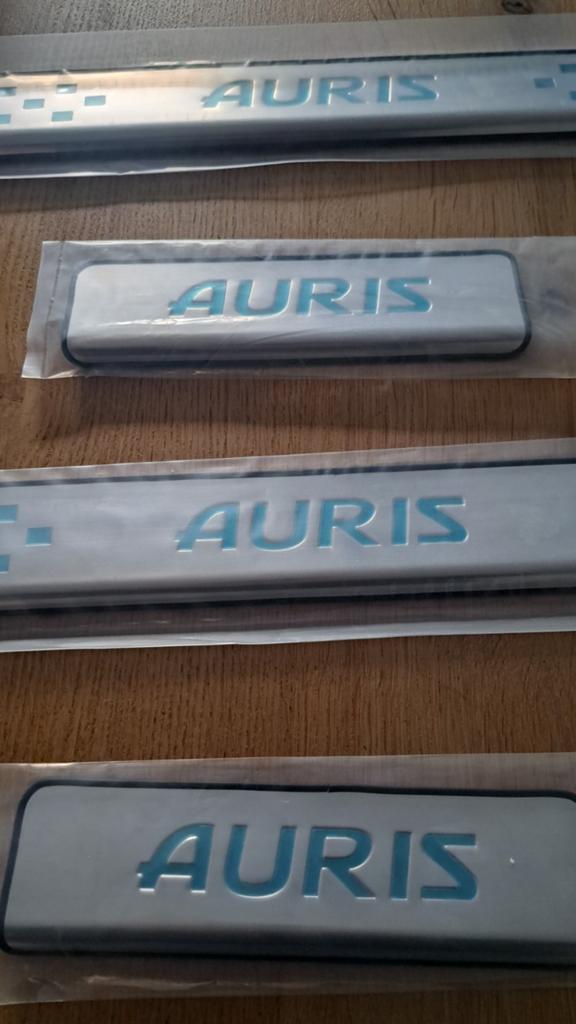 Nieuwe instaplijsten voor Toyota Auris, Ophalen of Verzenden, Nieuw, Toyota