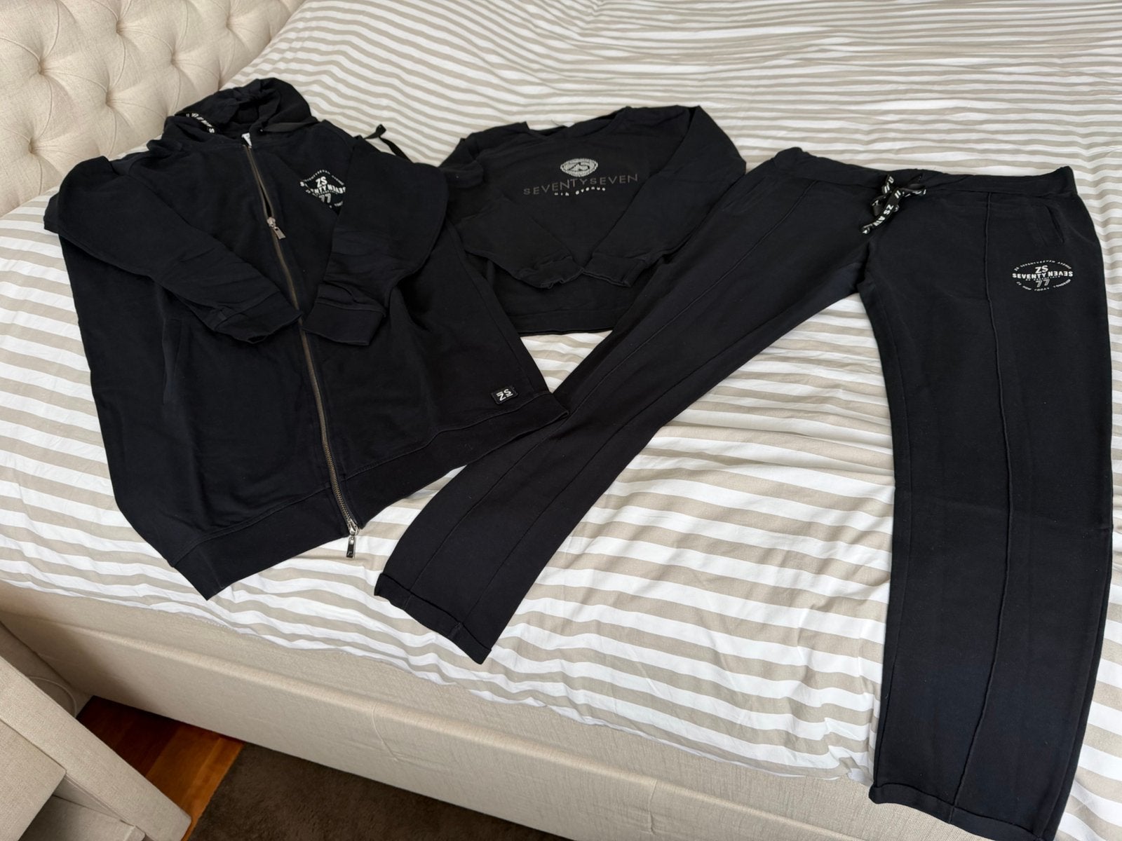 ZOSO Dames jogging/vrijetijdspak, Kleding | Dames, Ophalen of Verzenden, Zo goed als nieuw, Maat 42/44 (L)