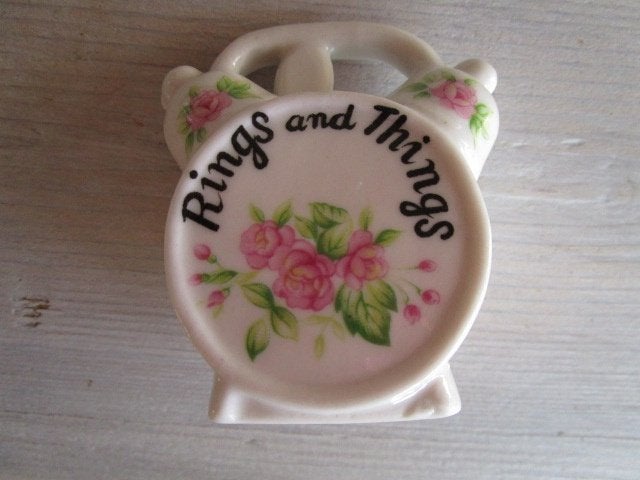 Vintage porseleinen bakje voor ringen. Ringenbakje porselein, Ophalen