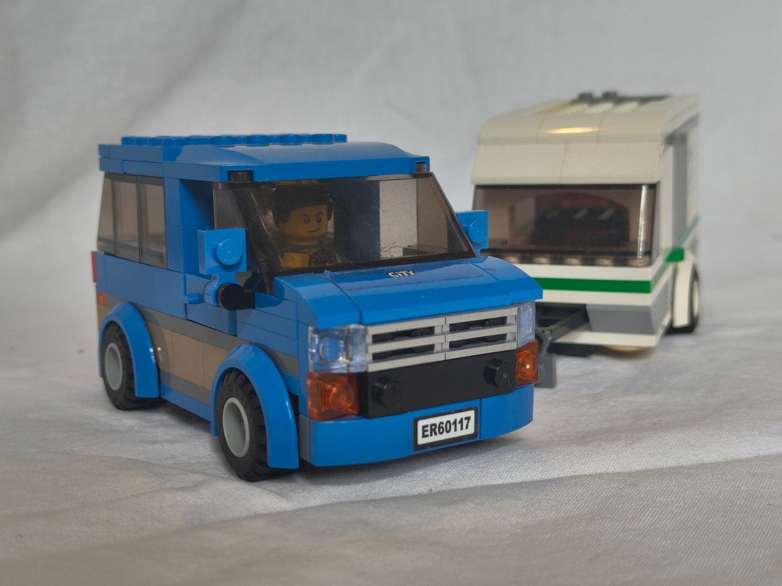 Lego City: Van & Caravan - 60117, Lego, Ophalen of Verzenden, Compleet, Complete set