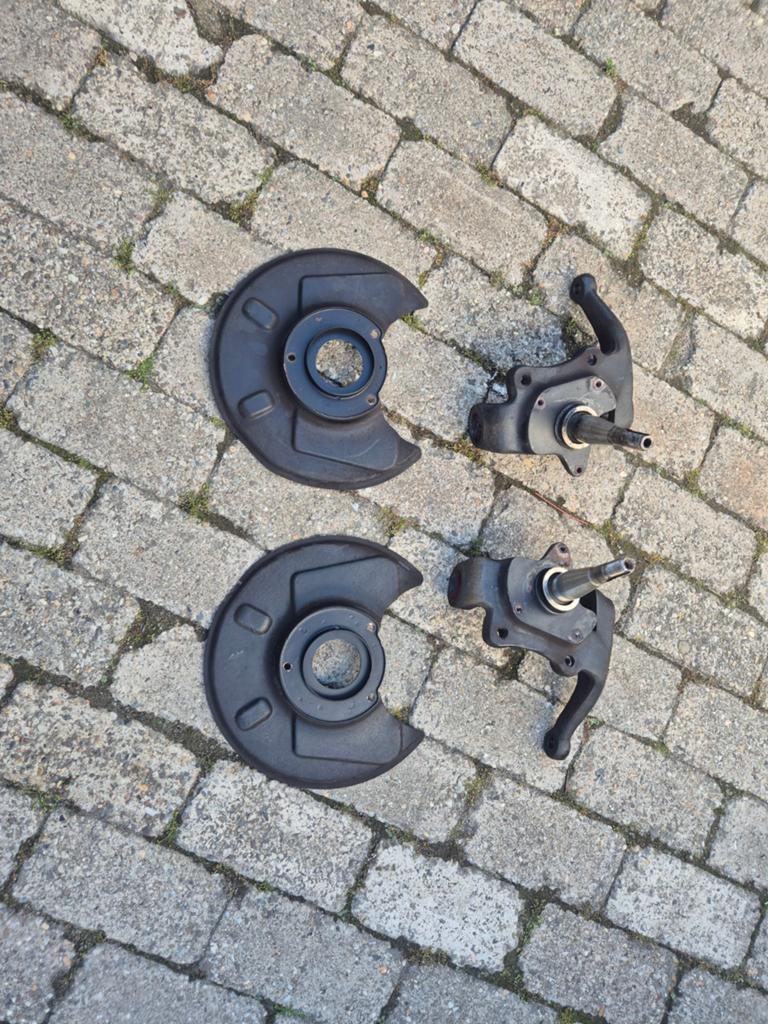 Spindels en  ankerplaaten vwt2a orgineel, Ophalen of Verzenden, Gebruikt, Universele onderdelen