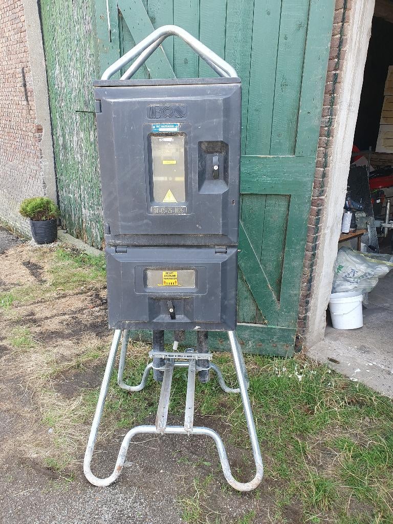 Te koop nette Bos bouwstroomkast 125 Amp, Doe-het-zelf en Verbouw, Elektra en Kabels, Ophalen, Gebruikt, Overige typen