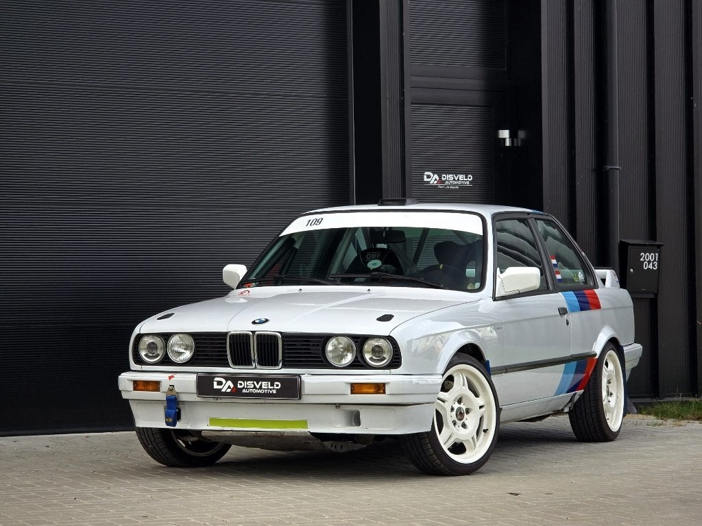 BMW E30 325i (M52B25) volledig Rally-spec opgebouwd 1987, 230 pk, Achterwielaandrijving, 1144 kg, Wit