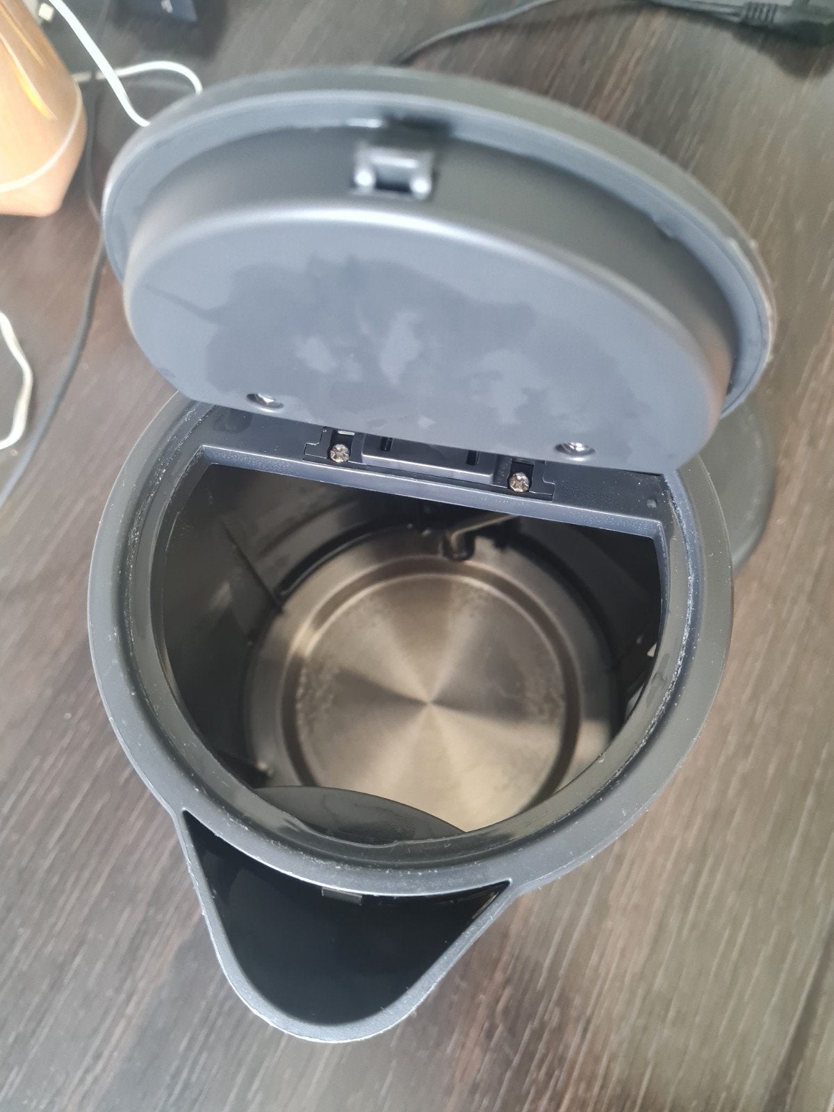 Philips Waterkoker Zwart - 1.7L, 1 tot 2 liter, Ophalen of Verzenden, Gebruikt, Draadloos