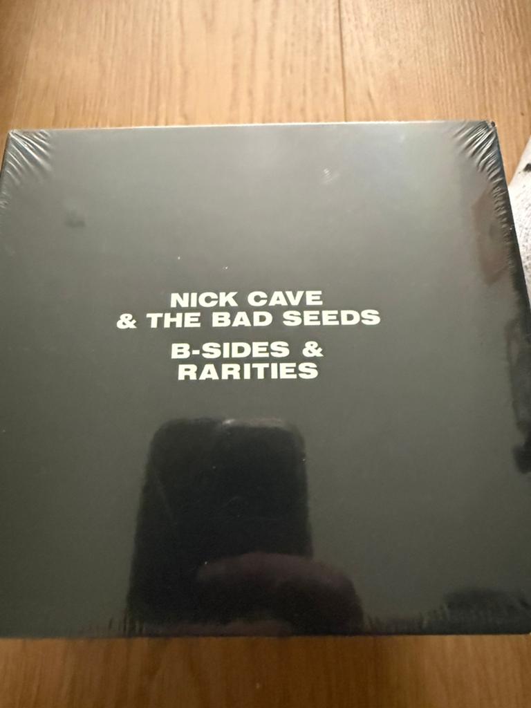 3 cd box nick cave & the bad seeds b-sides rarities geseald, Ophalen of Verzenden, Zo goed als nieuw, Poprock