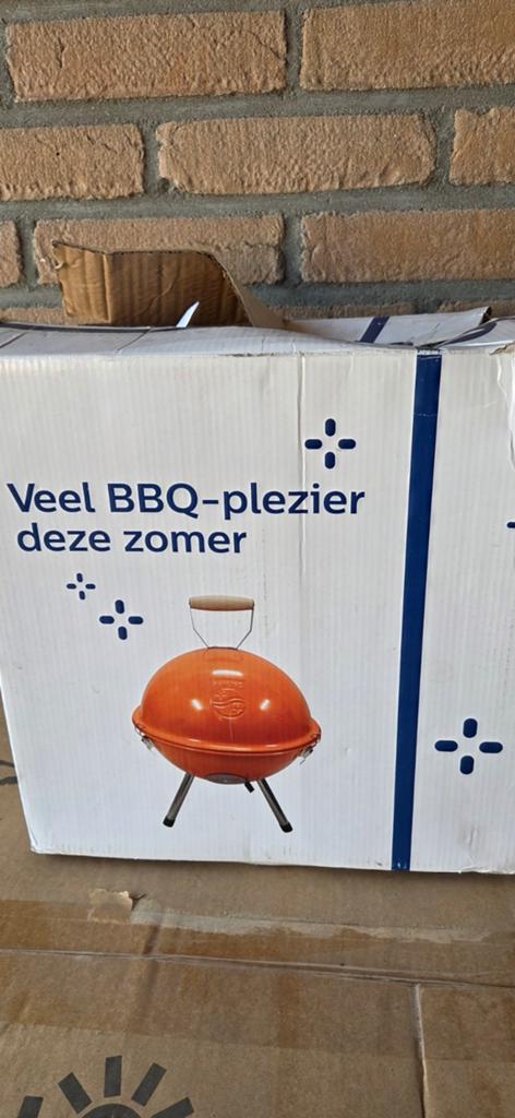 BBQ, Ophalen, Nieuw