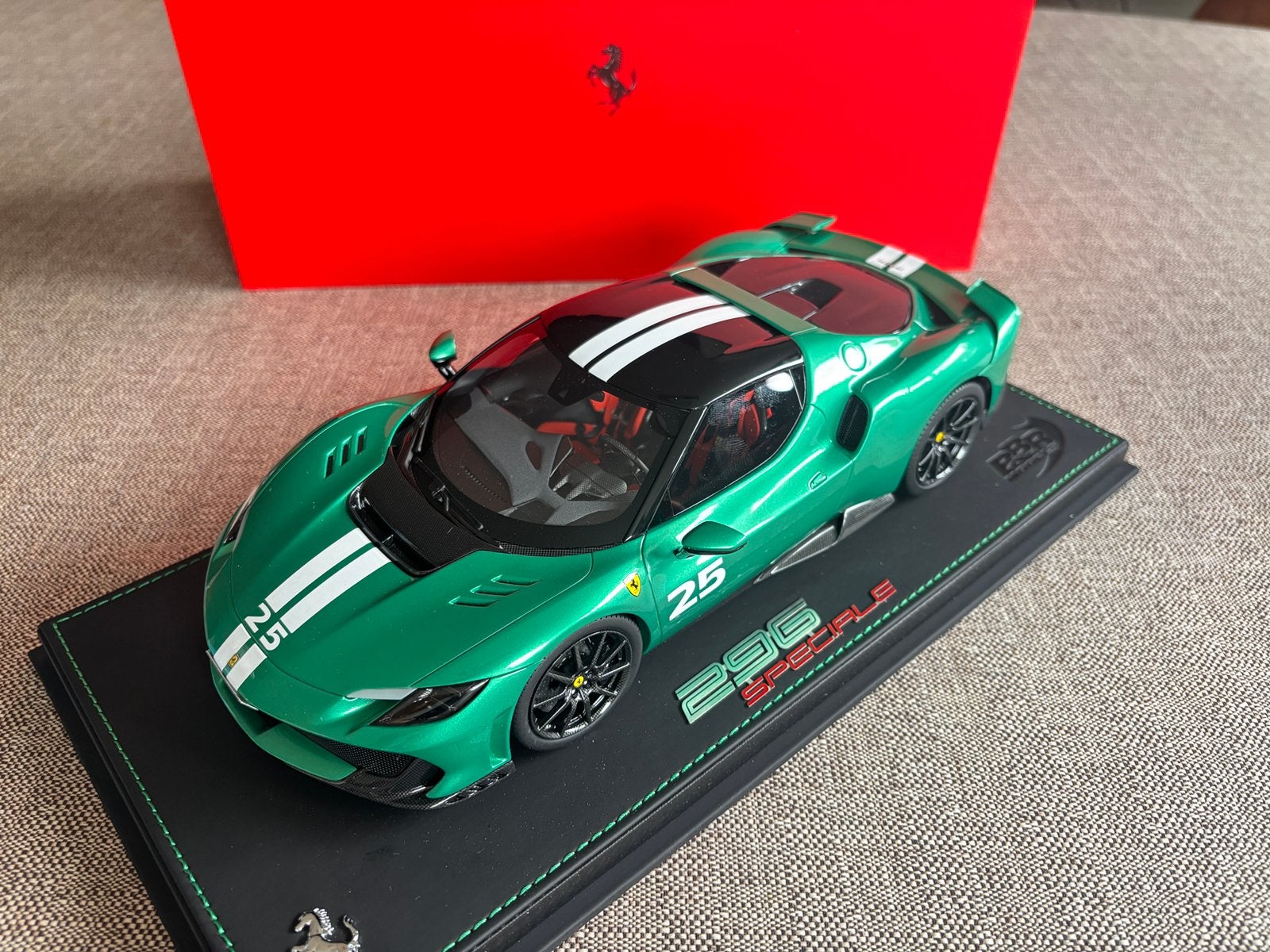 Ferrari 296 Speciale 1/18 BBR, Ophalen of Verzenden, Zo goed als nieuw, Overige merken