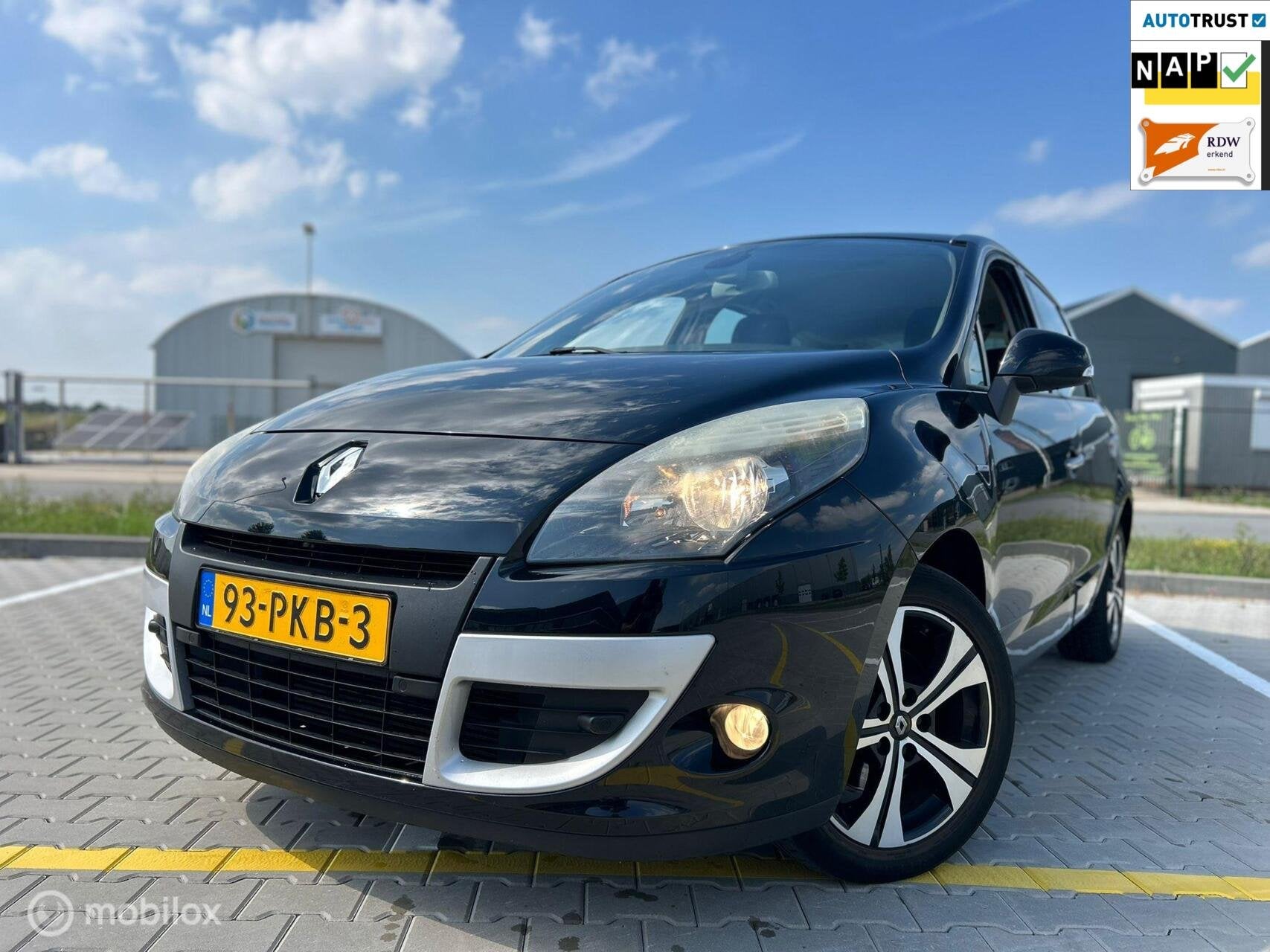 Renault Scenic 1.4 TCe Bose|TREKH|CAMERA|CRUISE CONTR|APK, Auto's, Voorwielaandrijving, Euro 5, 1295 kg, 4 cilinders