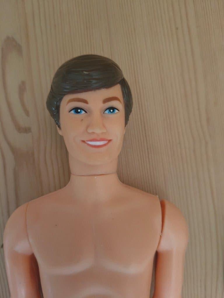 Ken Pop zonder markering, Kinderen en Baby's, Ophalen, Zo goed als nieuw, Barbie