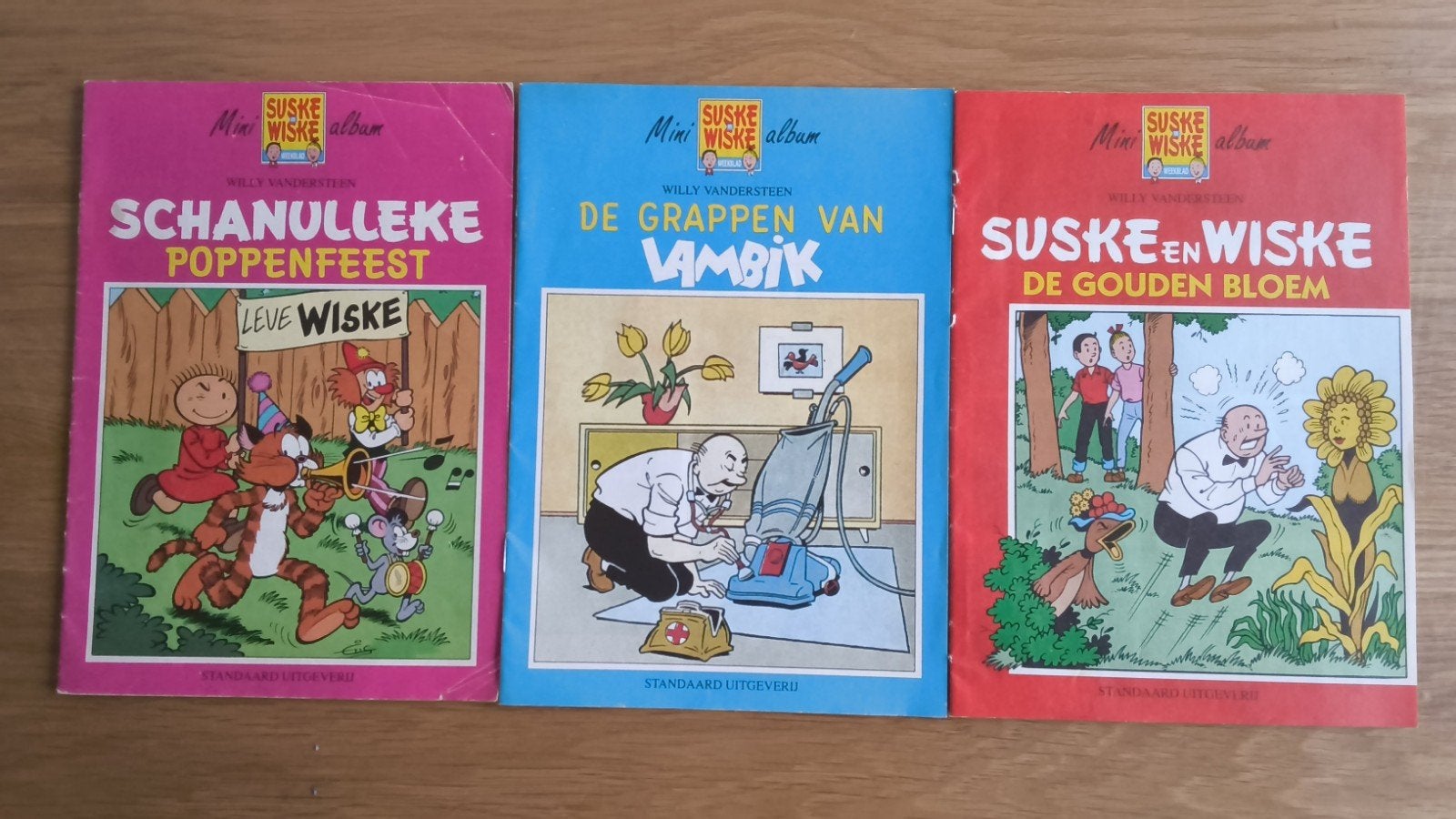 Suske en Wiske weekblad mini album, Meerdere stripboeken, Ophalen of Verzenden, Gelezen
