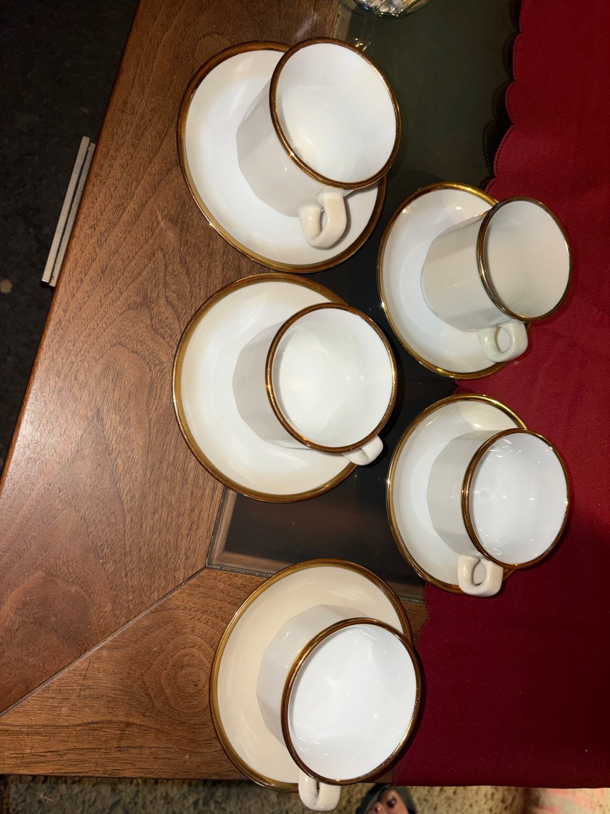 Set van 5 vintage porseleinen kopjes en schotels, Ophalen
