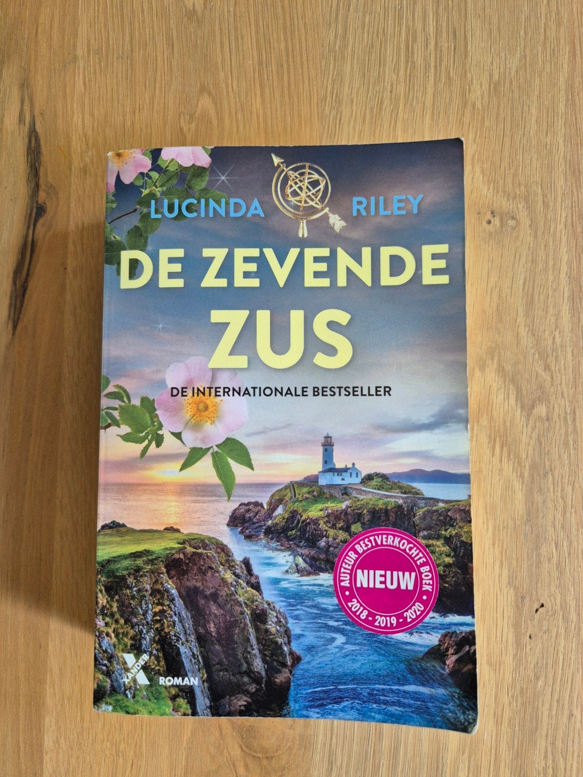 De Zeven Zussen - De zevende zus - Lucinda Riley, Ophalen of Verzenden, Zo goed als nieuw, Lucinda Riley, Nederland