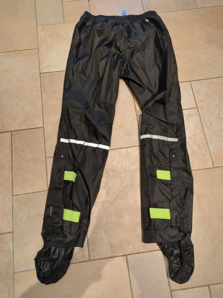 B'Twin Regenbroek met reflecterende details, Caravans en Kamperen, Regenkleding, Ophalen, Gebruikt, Regenbroek, Heren