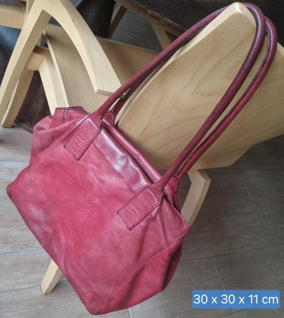 Fred de la Bretoniere Leren Schoudertas Rood, Sieraden, Tassen en Uiterlijk, Tassen | Schoudertassen, Overige merken, Gebruikt