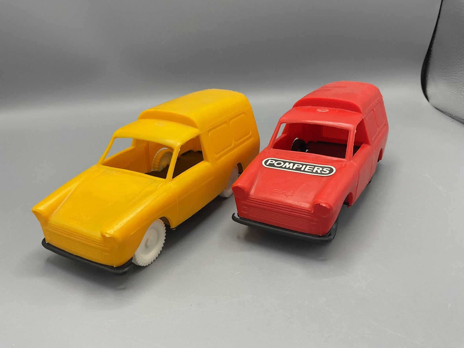 Daf 33 bestel, Ophalen of Verzenden, Zo goed als nieuw