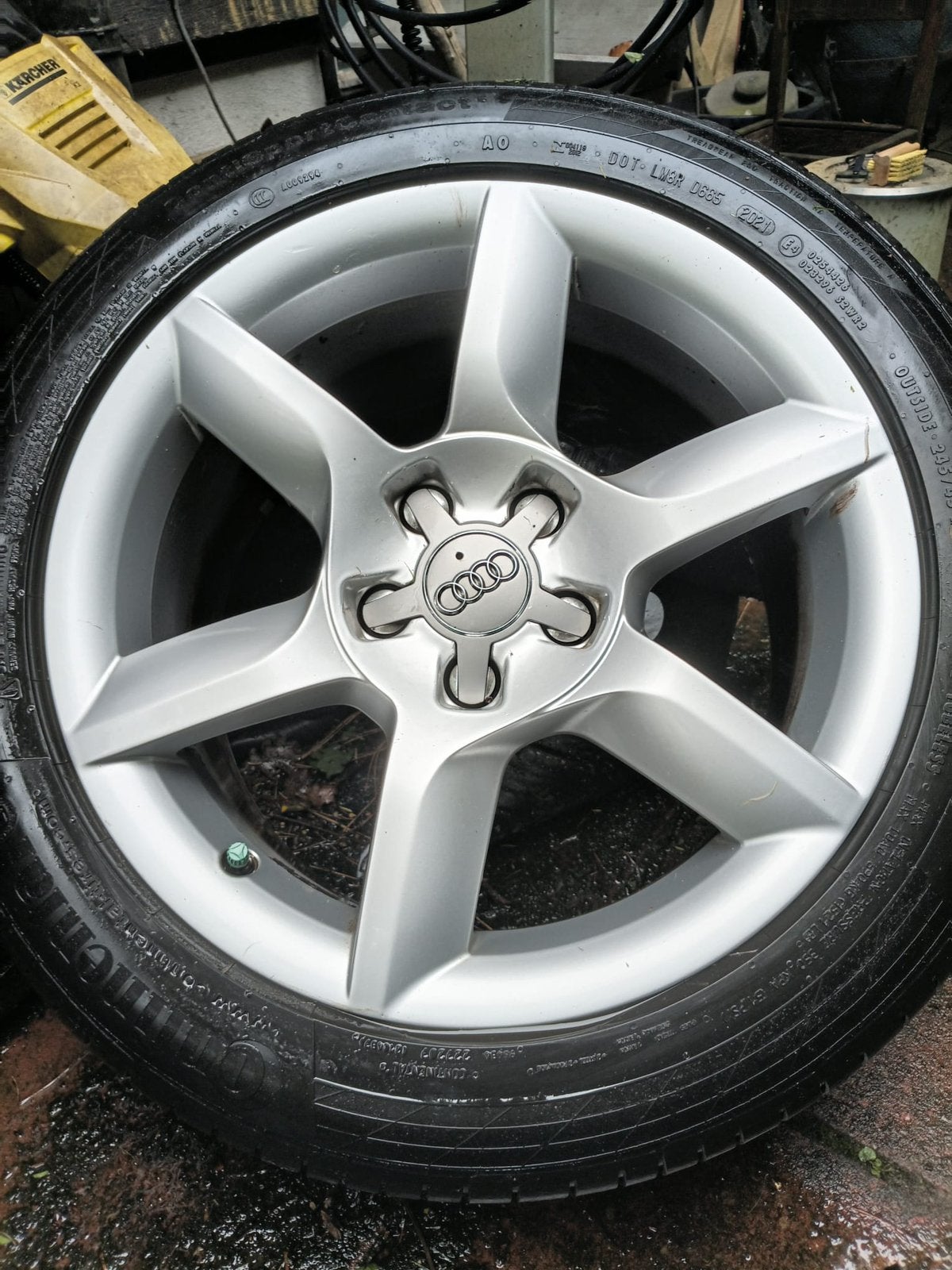 Audi velgen 225/50R17  velgen rial 245/45R17Y, Ophalen, Zo goed als nieuw