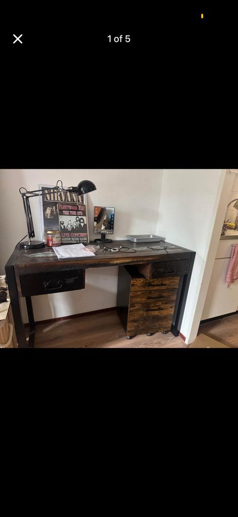 Beautiful Vintage Dark Wood Desk, Ophalen of Verzenden, Zo goed als nieuw