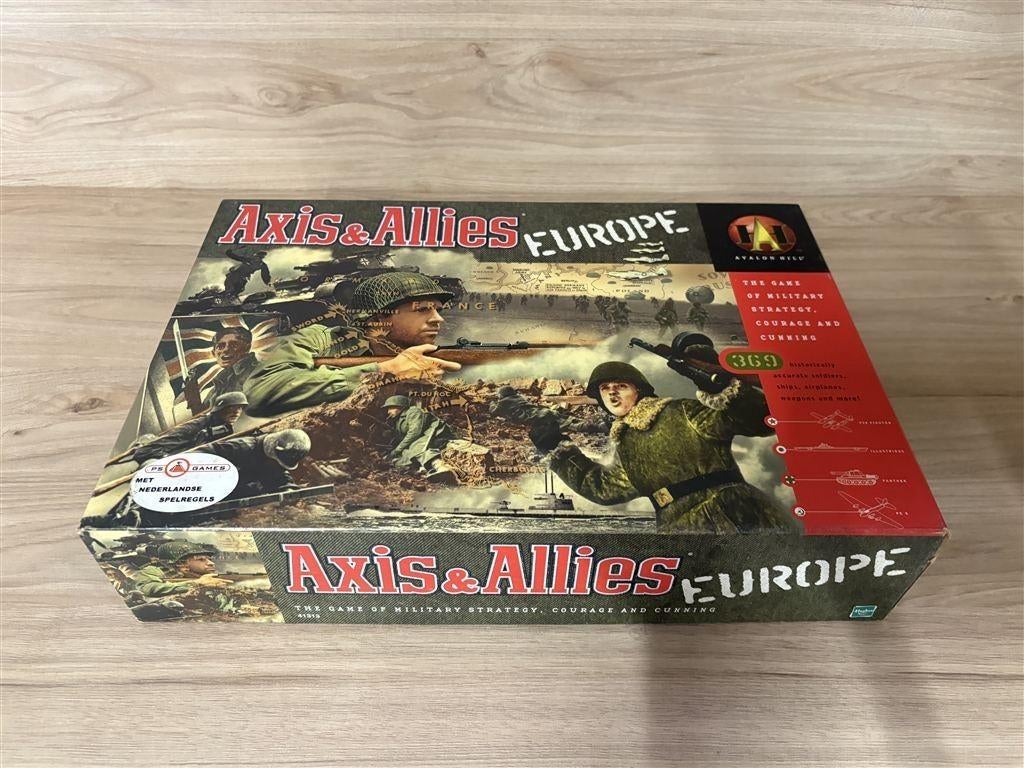 Axis en Allies europe Avalon hill [3352], Hobby en Vrije tijd, Gezelschapsspellen | Bordspellen, Verzenden, Zo goed als nieuw