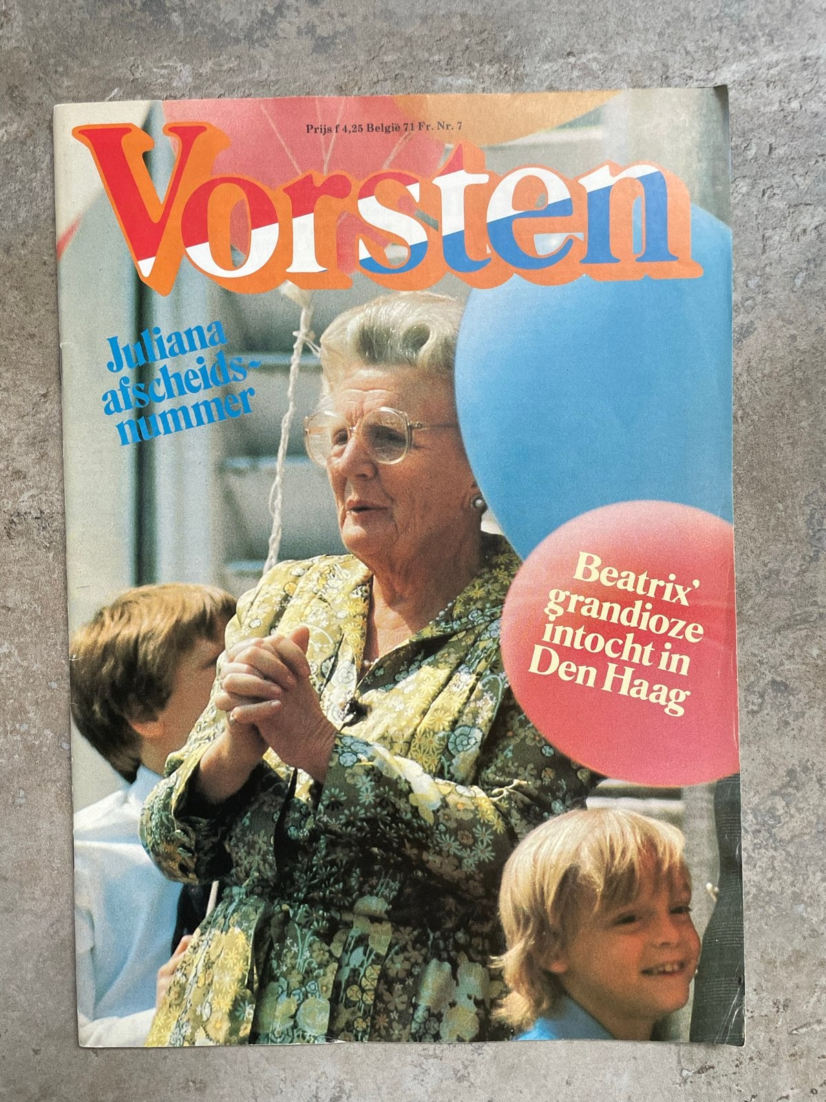 Grote collectie Koninklijk Huis memorabilia, Verzamelen, Ophalen of Verzenden, Tijdschrift of Boek