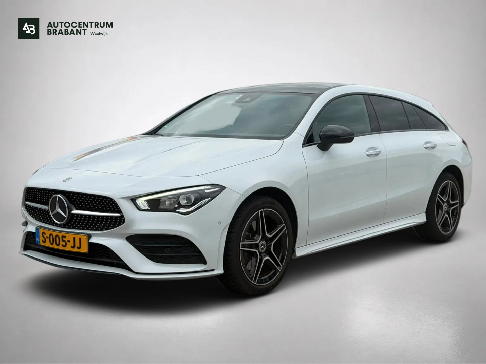 Mercedes-Benz CLA-klasse Shooting Brake 250 e AMG Line(NL-au, Auto's, CLA, Gebruikt, 4 cilinders, 15 kWh