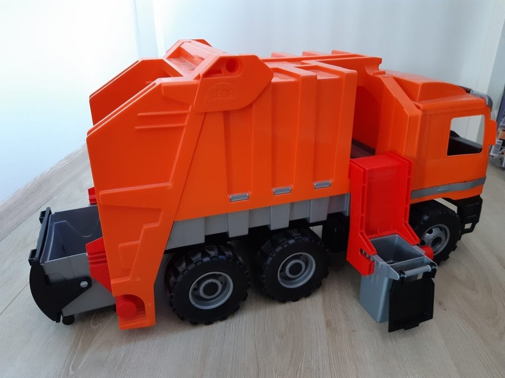 Speelgoed vuilnisauto, Ophalen, Gebruikt
