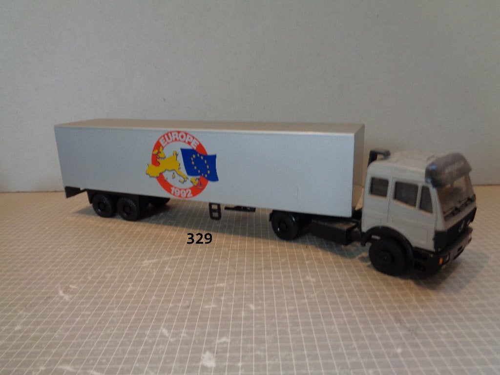 lion mb met euro trailer, Ophalen of Verzenden, Zo goed als nieuw, Bus of Vrachtwagen, Lion Toys
