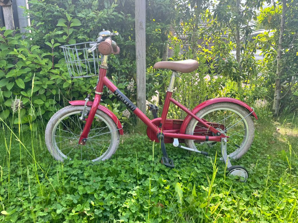 Veloretti Maxi Kinderfiets 16 inch, Ophalen, Zo goed als nieuw, 16 tot 20 inch, Zijwieltjes