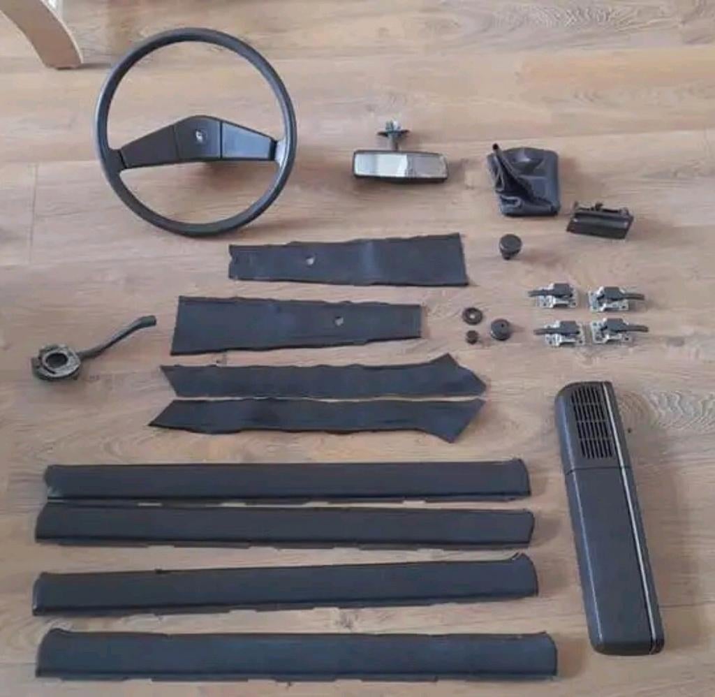 VW Golf mk1 bruine interieur onderdelen, Ophalen of Verzenden, Gebruikt, Universele onderdelen
