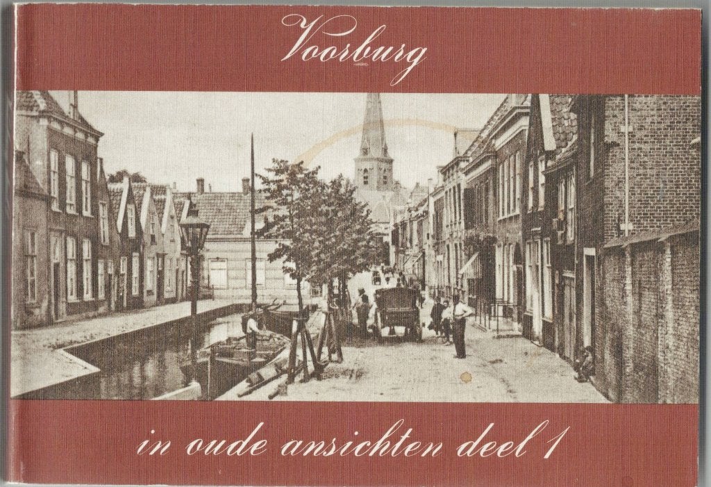 Voorburg in oude ansichten deel 1 - Historisch boek, Boeken, Ophalen of Verzenden, C H Voorhoeve, 20e eeuw of later, Gelezen