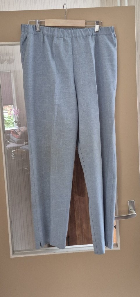 Dames Pantalon, blauw, maat 48, Kleding | Dames, Ophalen of Verzenden, Zo goed als nieuw, Maat 46/48 (XL) of groter