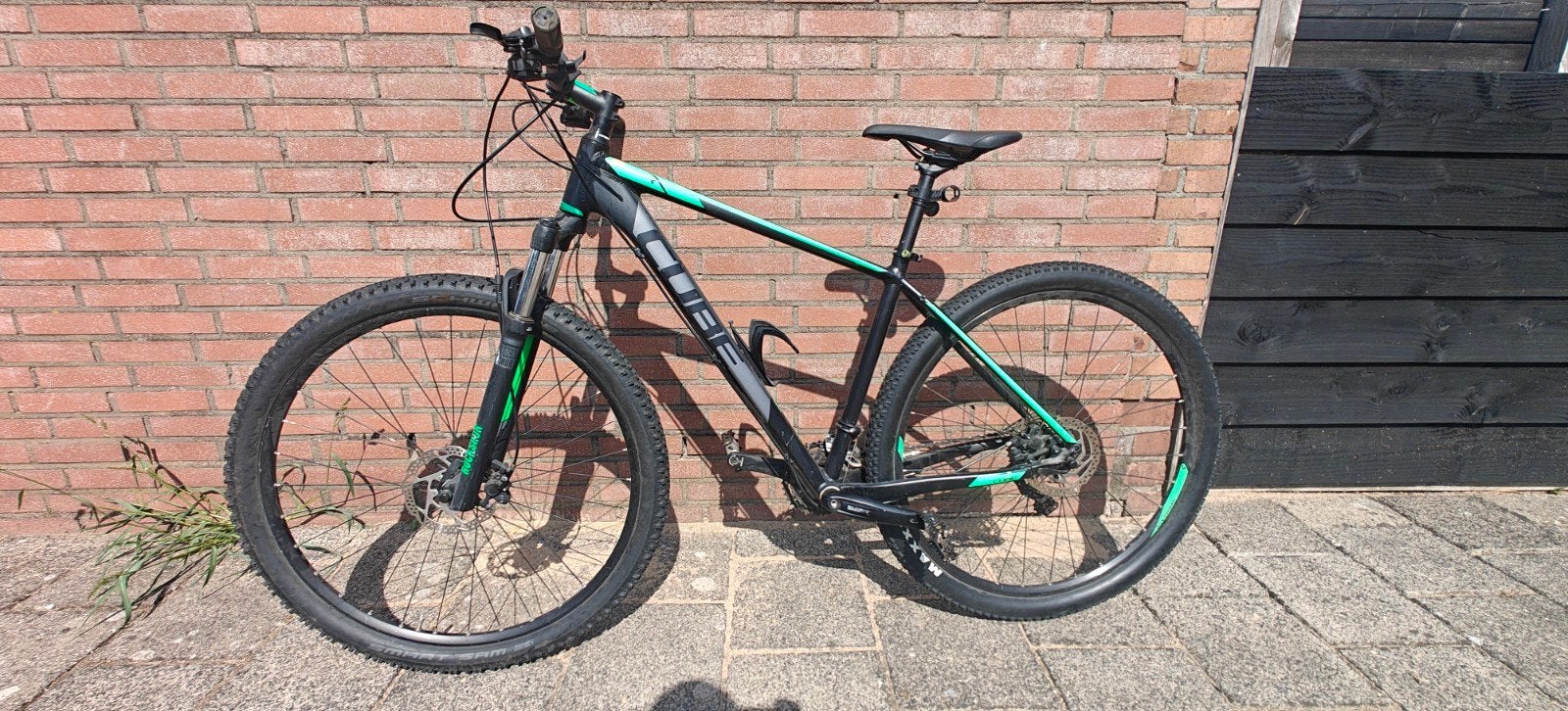 price drop !!  350 euro bodemprijs !!! Cube Attention CMPT M, Ophalen, Gebruikt, Overige merken