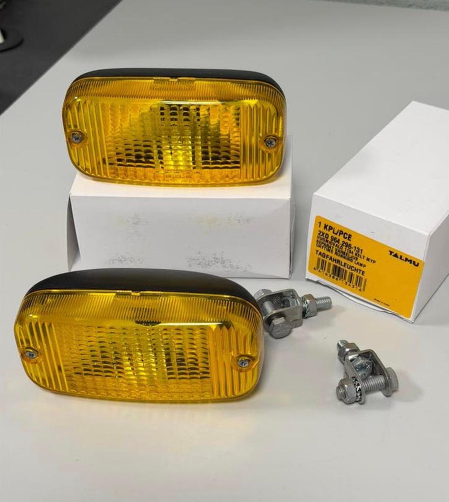 Hella Talmu Gele Dagrijlampen Set 2 stuks 2XD964296131 nieuw, Ophalen of Verzenden, H, H, H