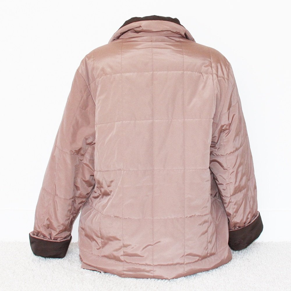 Warme Damo Dames Jas 4 (L) € 30,-, Kleding | Dames, Jassen | Winter, Overige kleuren, Maat 42/44 (L), Ophalen of Verzenden, Zo goed als nieuw