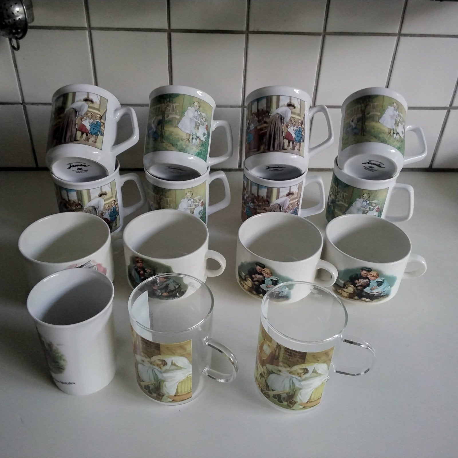 Ot en Sien uitgebreid  servies, Ophalen of Verzenden, Kom(men), Overige stijlen, Glas
