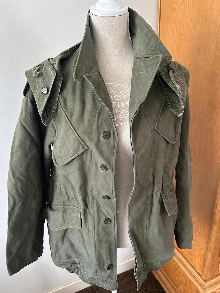 Leger buitenjas met afneembare capuchon, Ophalen of Verzenden, Landmacht, Nederland, Kleding of Schoenen