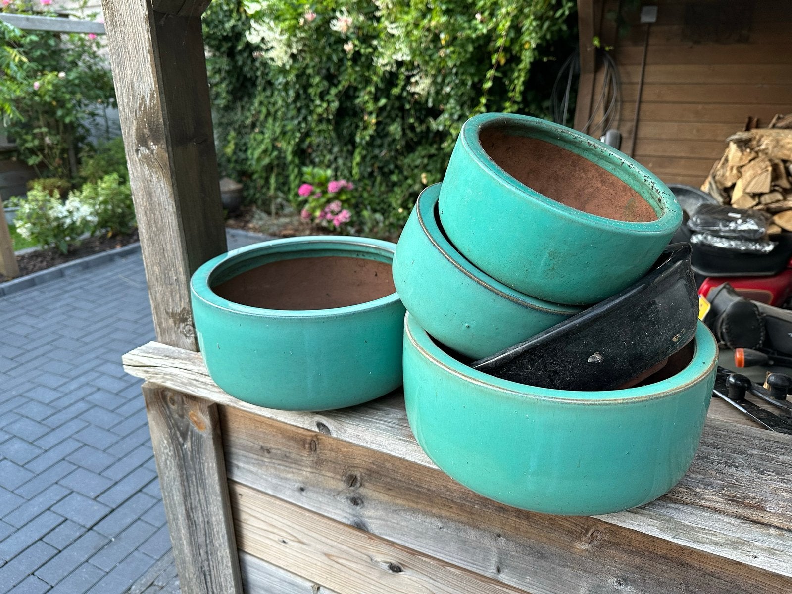 6 bloempotten voor buiten: groen en zwart, diverse maten, Tuin en Terras, Bloempotten, Gebruikt, Balkon, Rond, Minder dan 40 cm