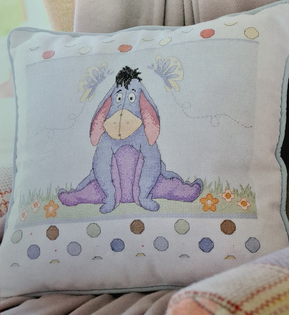 Eeyore met vlinders kussen borduurpatroon, Ophalen, Nieuw, Handborduren, Patroon