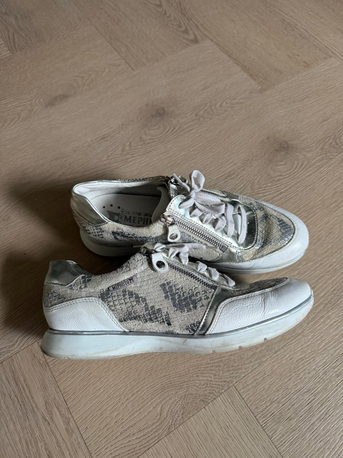 Mephisto schoenen, Verzenden, Zo goed als nieuw, Sneakers of Gympen