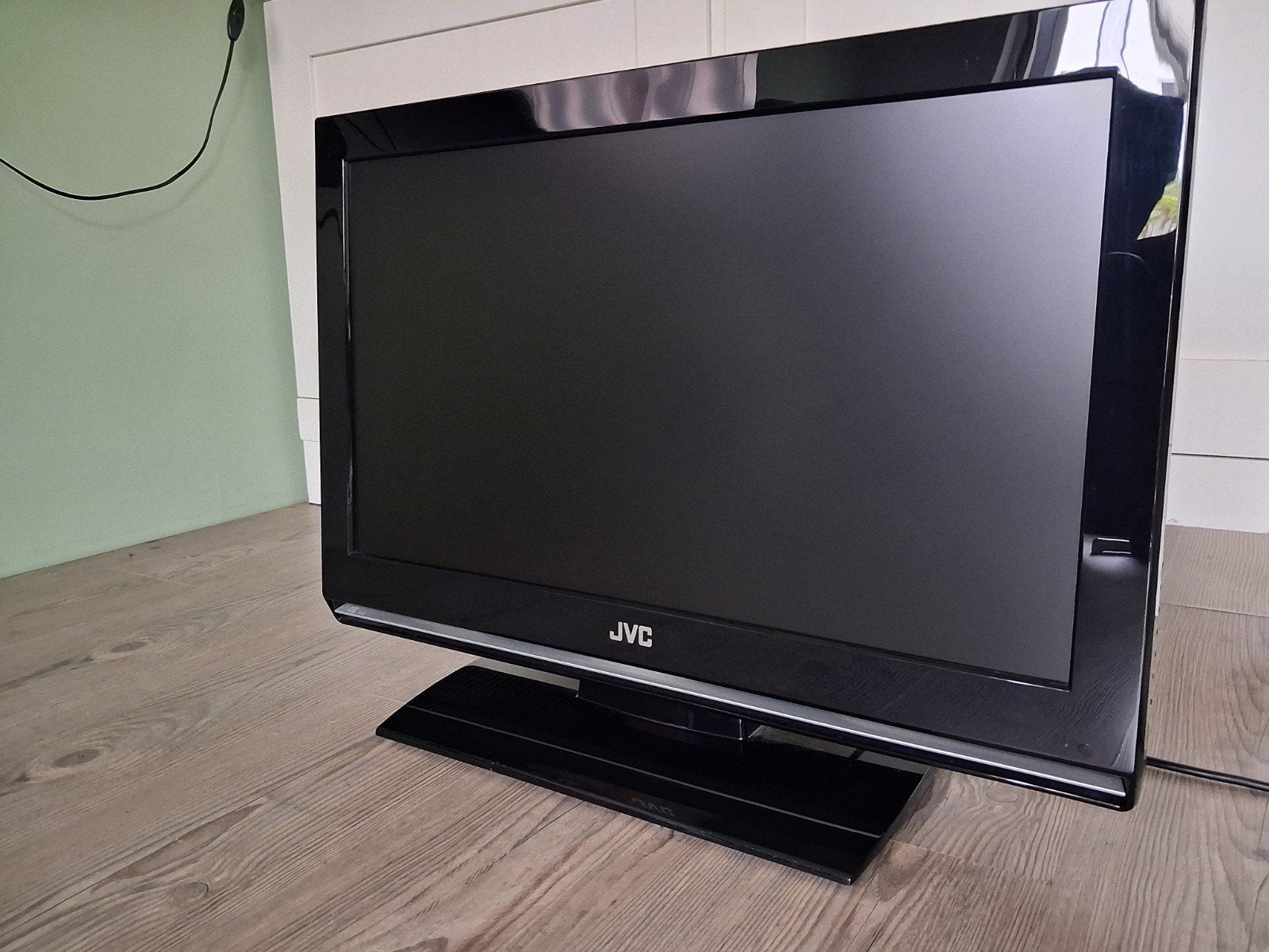 JVC 26 INCH LCD TV ZWART, 50 Hz, Zo goed als nieuw, 60 tot 80 cm, Ophalen