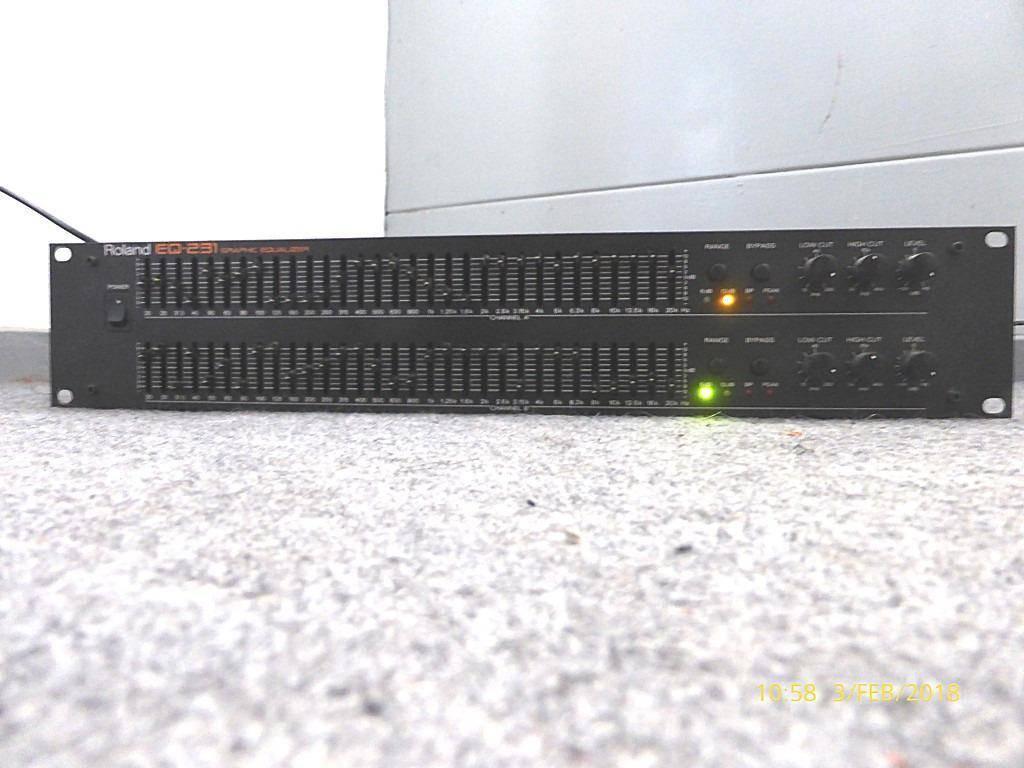 Roland EQ-231 dual 31-band graphic equalizer - ZGAN - EQ231, Ophalen of Verzenden, Zo goed als nieuw, Equalizer
