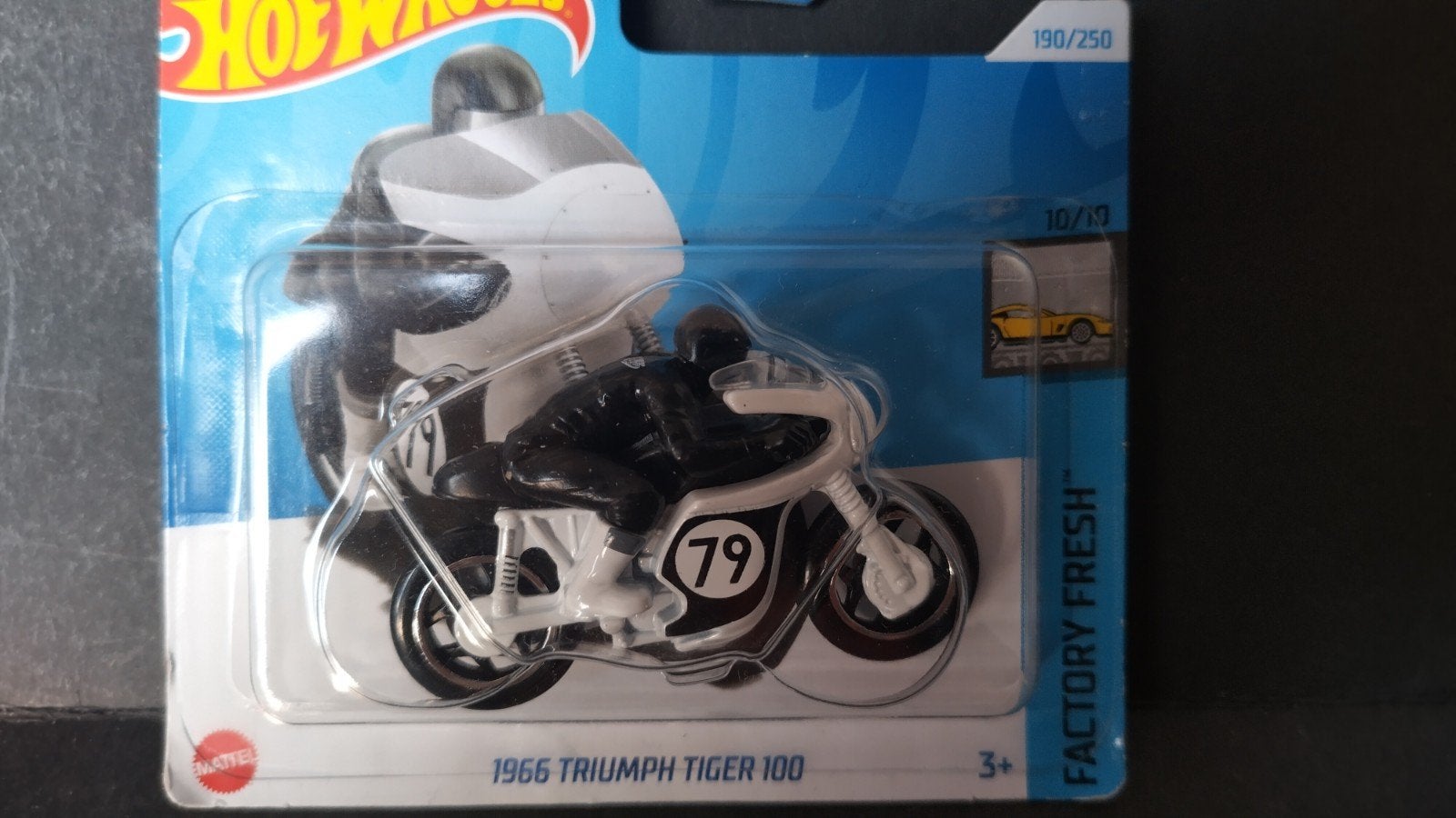 Triumph Tiger 100 3inch Hotwheels Pol, Verzenden, Nieuw, M, Mattel