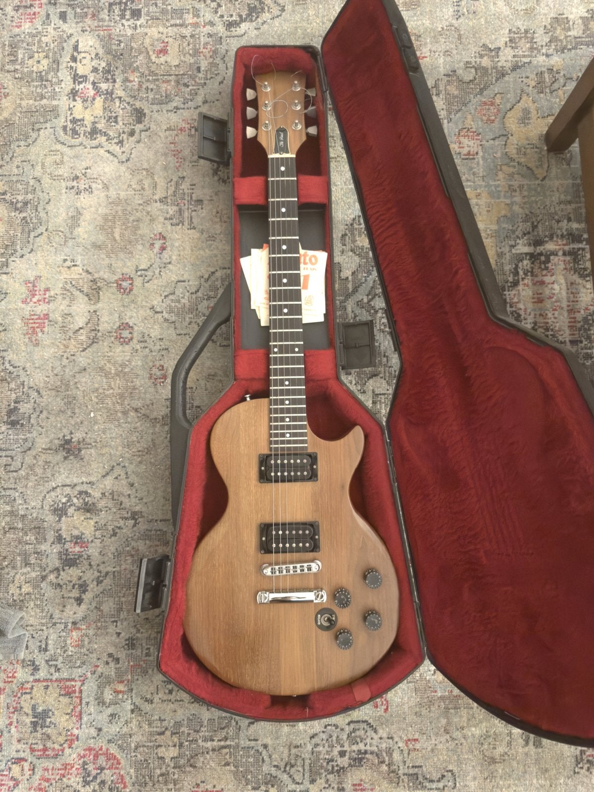 Gibson The Paul - Vintage elektrische gitaar met koffer, Ophalen of Verzenden, Zo goed als nieuw, Solid body, Gibson