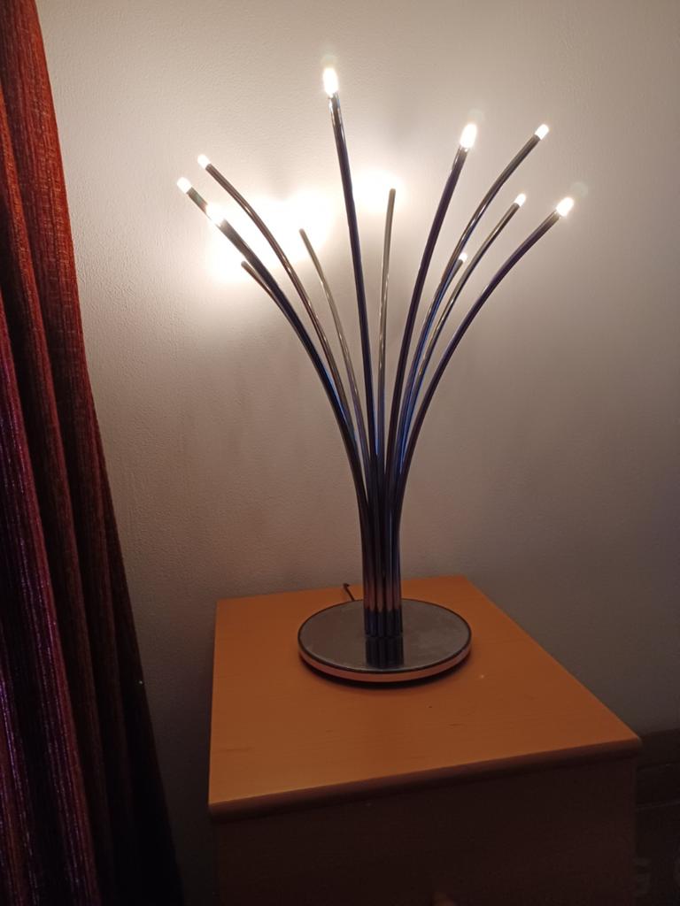 Moderne chroom tafellamp met glasvezel effect, Huis en Inrichting, Lampen | Tafellampen, Ophalen, 50 tot 75 cm, Zo goed als nieuw