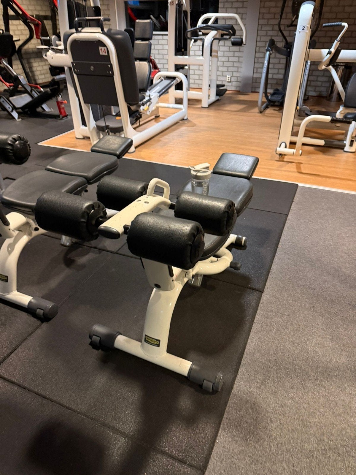 Technogym Ab-crunch bench, Ophalen, Gebruikt, Benen, Fitnessbank