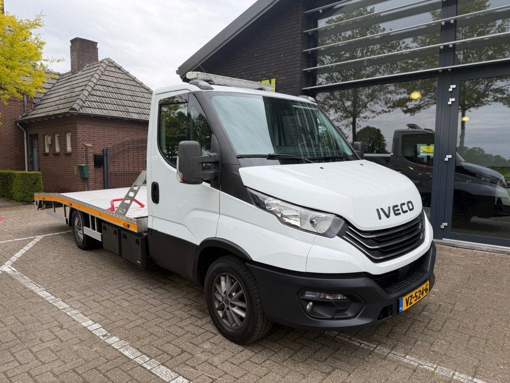 Iveco DAILY CHASSIS CAB oprijwagen auto ambulance, Auto's, Huisgarantie, 2287 cc, Wit, Bedrijf