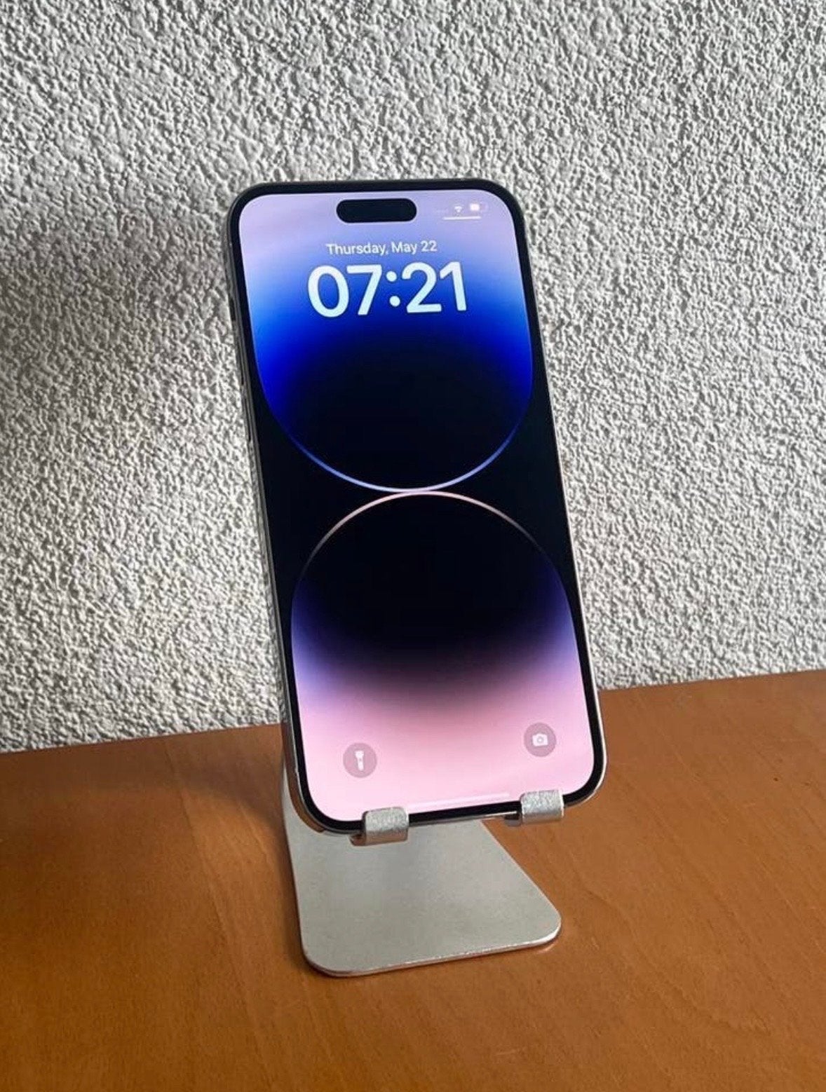 Foto 6 van Apple iPhone 14 Pro 128GB Zilver - Zo goed als nieuw