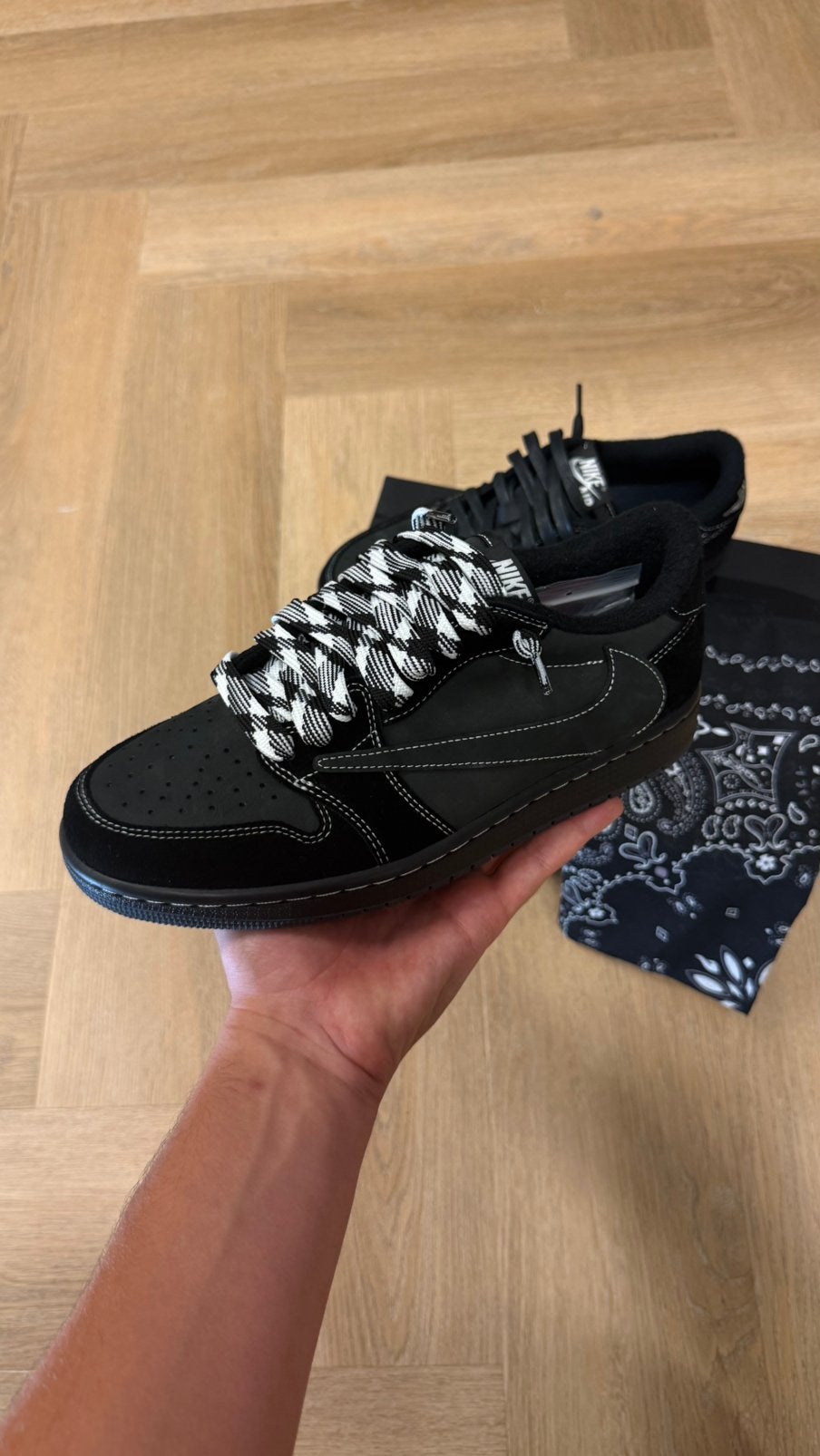 Travis Scott x Air Jordan 1 Low OG "Black Phantom" 41 t/m 44, Ophalen of Verzenden, Nieuw, Zwart
