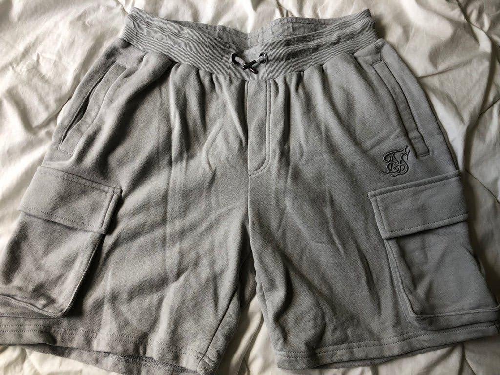 Siksilk grijze korte broek short Bermuda M, Siksilk, Maat 48/50 (M), Ophalen of Verzenden, Zo goed als nieuw